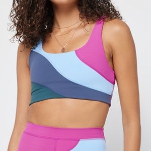 New heights L*space sports bra NWT